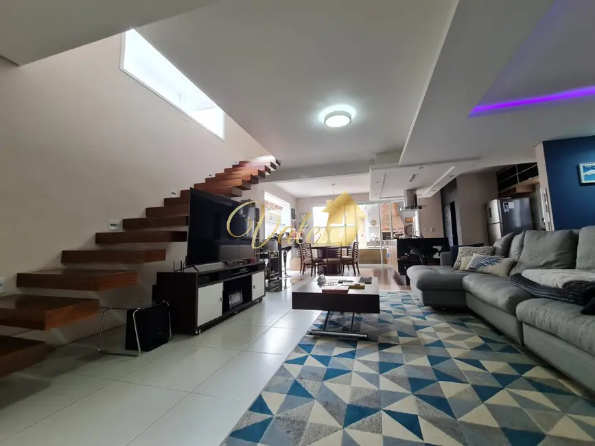 Foto 1 de Casa de Condomínio com 3 quartos à venda, 255m2 em Sao Jose Dos Campos - SP