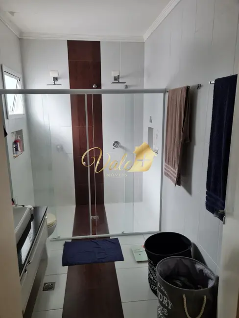 Casa de Condomínio com 3 quartos à venda, 255m2 em Sao Jose Dos Campos - SP - imagem 7 Foto 7 de Casa de Condomínio com 3 quartos à venda, 255m2 em Sao Jose Dos Campos - SP