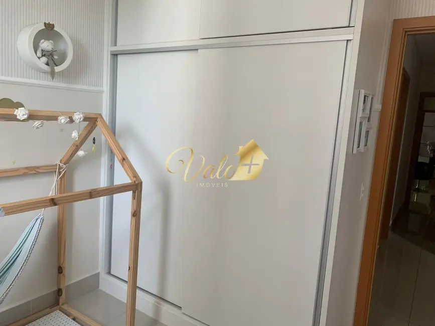 Foto 6 de Apartamento com 4 quartos à venda, 155m2 em Vila Edmundo, Taubate - SP