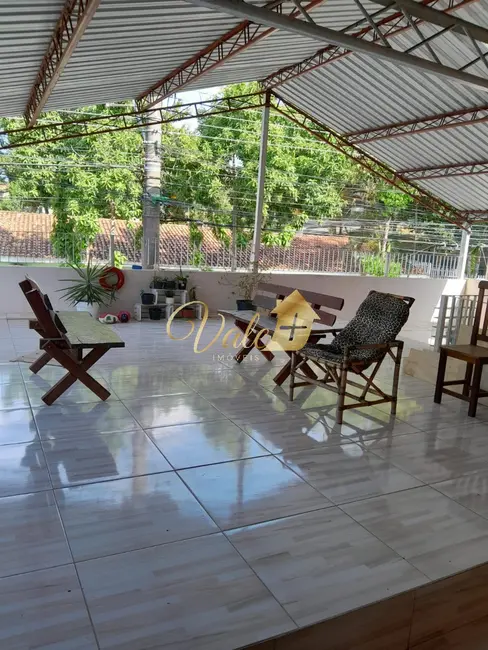 Casa com 5 quartos à venda, 270m2 em Sao Jose Dos Campos - SP - imagem 4 Foto 4 de Casa com 5 quartos à venda, 270m2 em Sao Jose Dos Campos - SP