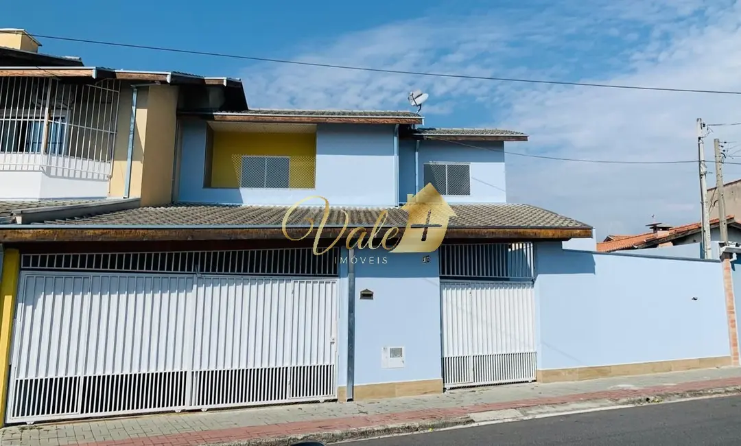 Foto 9 de Casa com 2 quartos à venda, 140m2 em Jardim Gurilândia, Taubate - SP