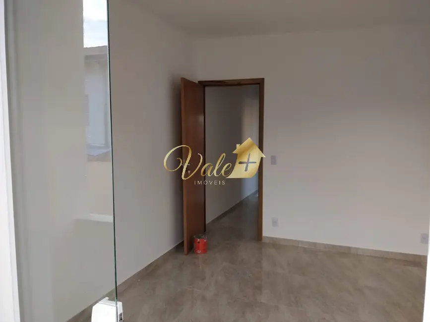 Foto 8 de Casa com 4 quartos à venda, 180m2 em Sao Jose Dos Campos - SP