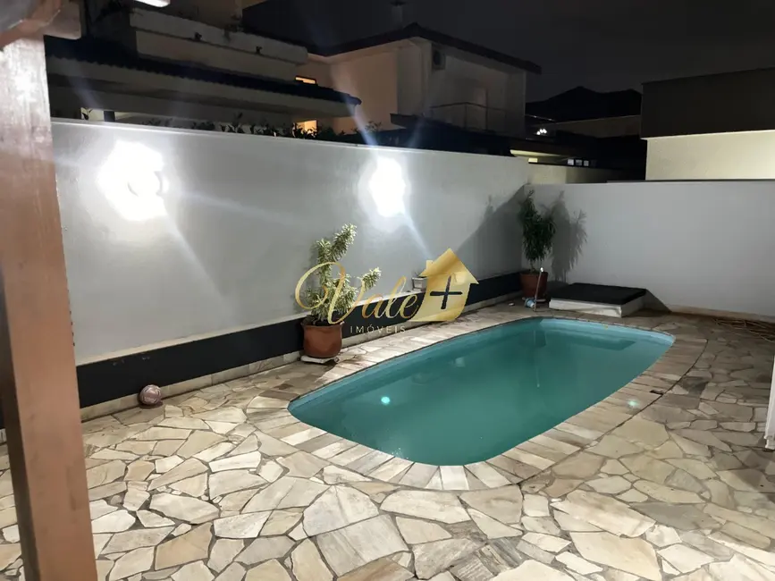 Foto 8 de Casa de Condomínio com 3 quartos à venda, 288m2 em Cacapava - SP