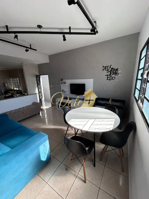 Foto 3 de Casa com 2 quartos à venda, 83m2 em Jardim Continental, Taubate - SP