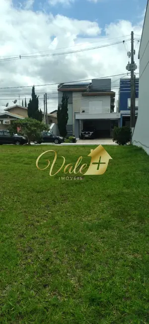 Foto 3 de Terreno / Lote à venda, 250m2 em Tremembe - SP