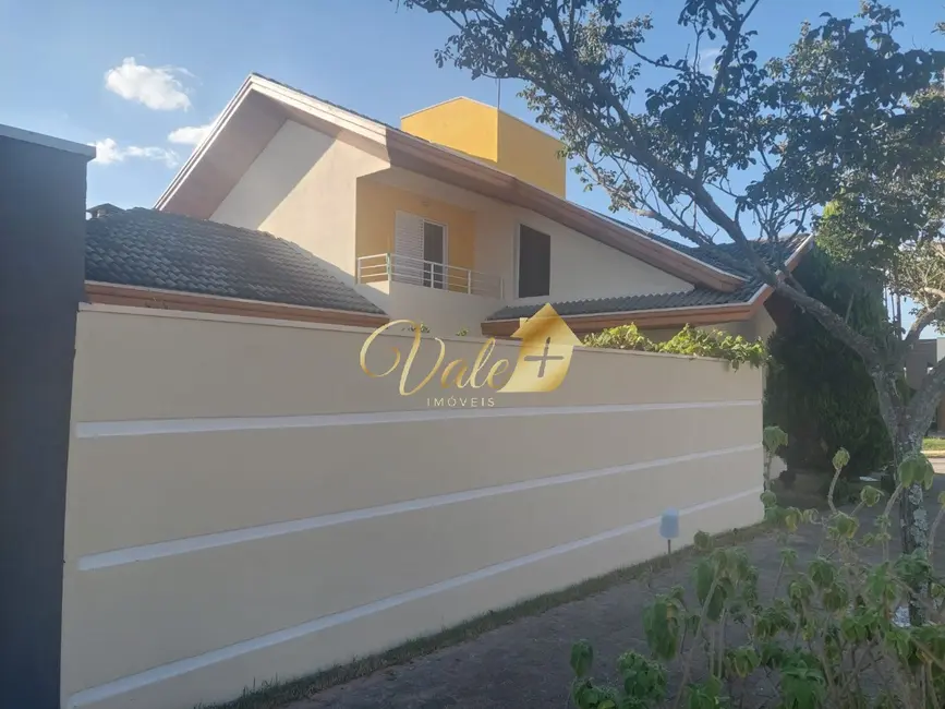 Foto 4 de Casa de Condomínio com 3 quartos à venda, 216m2 em Cacapava - SP