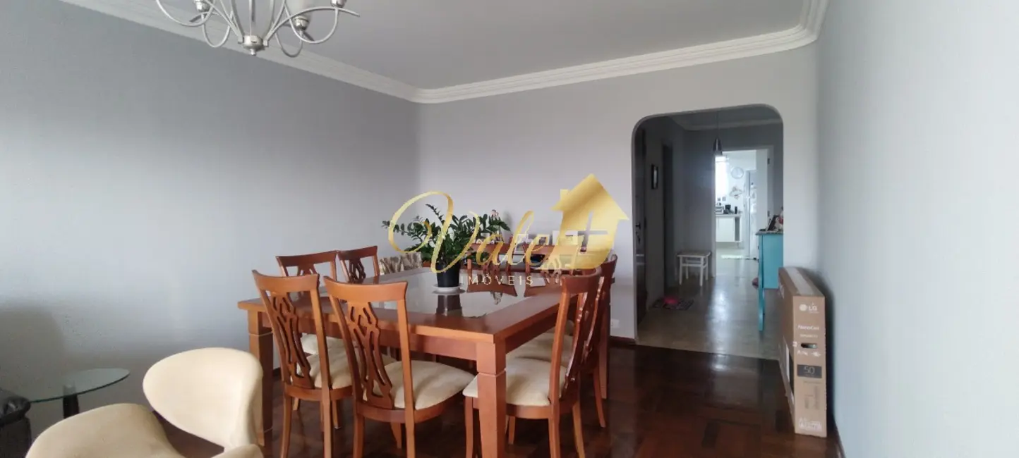 Foto 9 de Apartamento com 3 quartos à venda, 196m2 em Sao Jose Dos Campos - SP