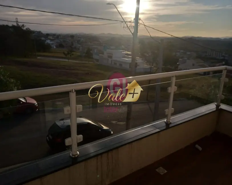 Foto 4 de Casa de Condomínio com 3 quartos à venda, 210m2 em Condomínio Residencial Fogaça, Jacarei - SP