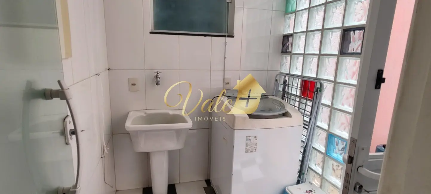 Foto 5 de Casa de Condomínio com 4 quartos à venda, 200m2 em Tremembe - SP