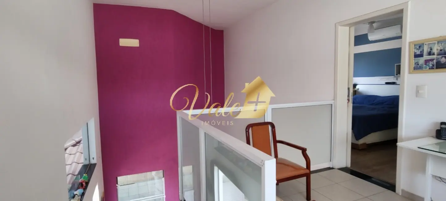 Foto 9 de Casa de Condomínio com 4 quartos à venda, 200m2 em Tremembe - SP