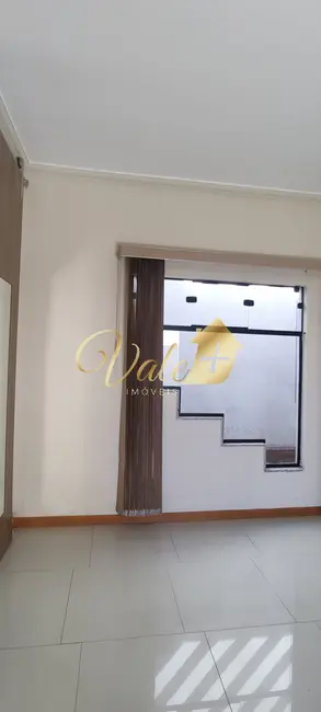 Foto 8 de Casa com 3 quartos à venda, 270m2 em Campos Elíseos, Taubate - SP