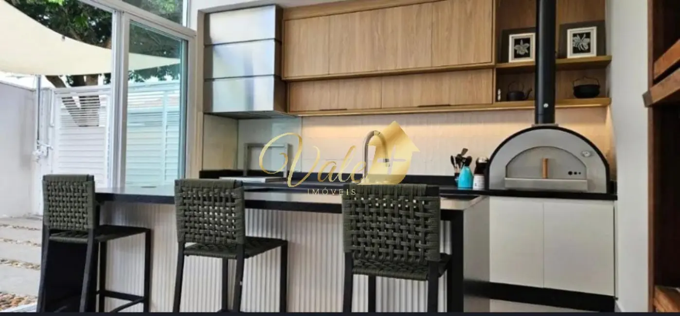 Foto 5 de Casa de Condomínio com 3 quartos à venda, 175m2 em Loteamento Villa Branca, Jacarei - SP