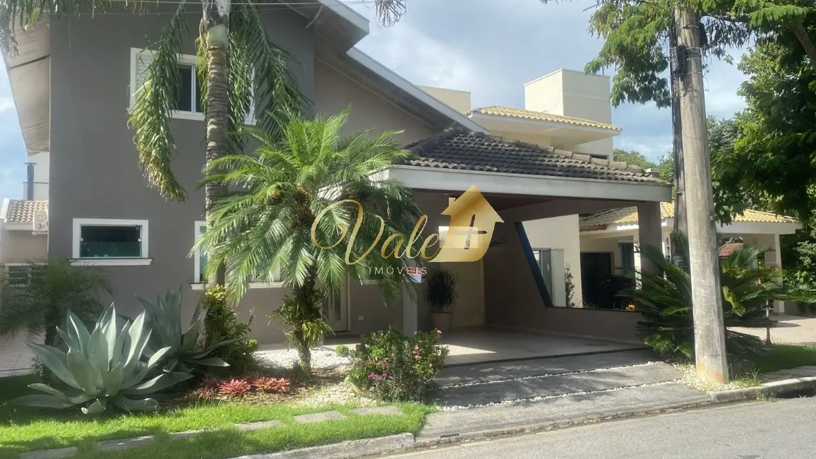 Foto 1 de Casa de Condomínio com 4 quartos à venda e para alugar, 250m2 em Tremembe - SP