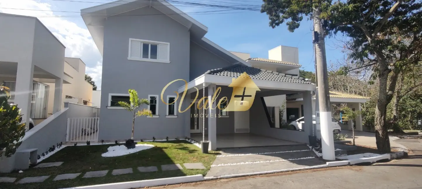 Foto 1 de Casa de Condomínio com 4 quartos à venda e para alugar, 250m2 em Tremembe - SP