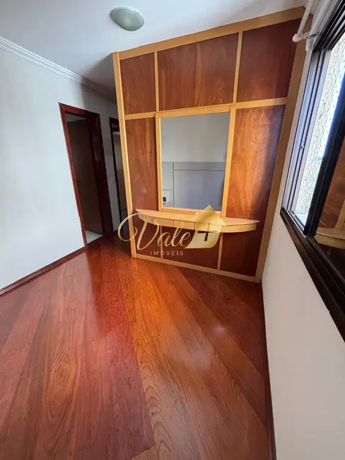 Foto 7 de Apartamento com 3 quartos para alugar, 118m2 em Sao Jose Dos Campos - SP
