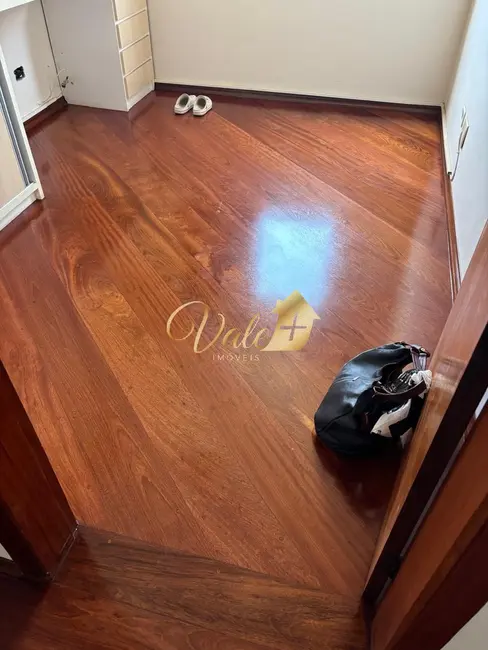 Foto 9 de Apartamento com 3 quartos para alugar, 118m2 em Sao Jose Dos Campos - SP