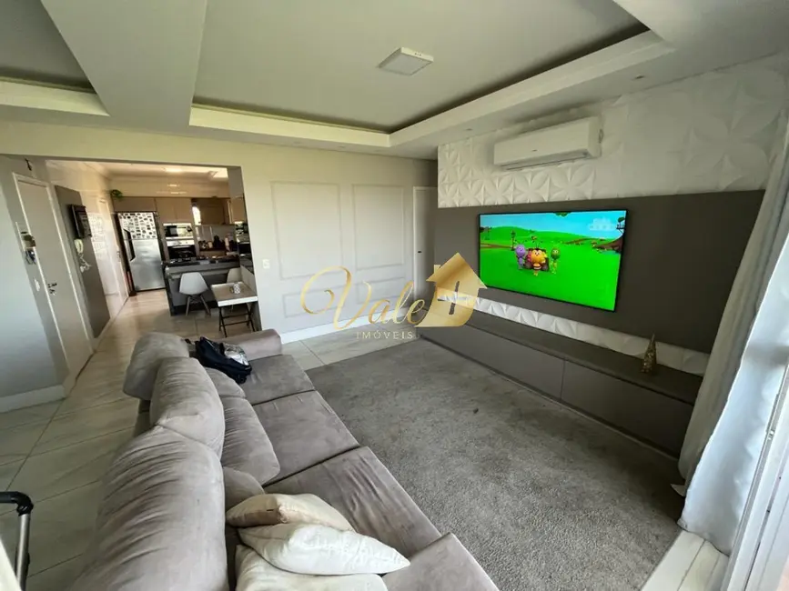 Foto 4 de Apartamento com 4 quartos à venda, 142m2 em Sao Jose Dos Campos - SP