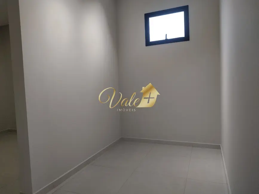 Foto 6 de Casa de Condomínio com 3 quartos à venda, 227m2 em Parque Residencial Maria Elmira, Cacapava - SP