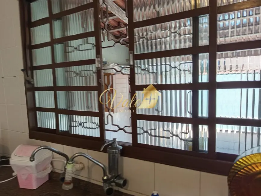 Foto 3 de Casa com 3 quartos à venda, 240m2 em Indaiá, Caraguatatuba - SP