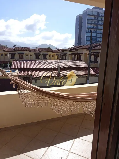 Foto 4 de Casa com 3 quartos à venda, 240m2 em Indaiá, Caraguatatuba - SP