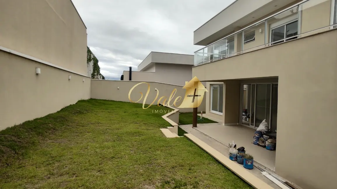 Foto 8 de Casa de Condomínio com 4 quartos à venda, 300m2 em Sao Jose Dos Campos - SP