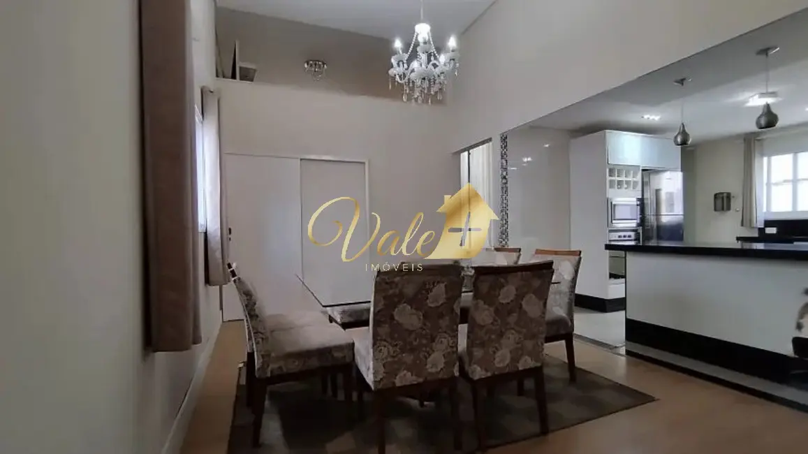 Foto 5 de Casa de Condomínio com 3 quartos à venda, 250m2 em Sao Jose Dos Campos - SP