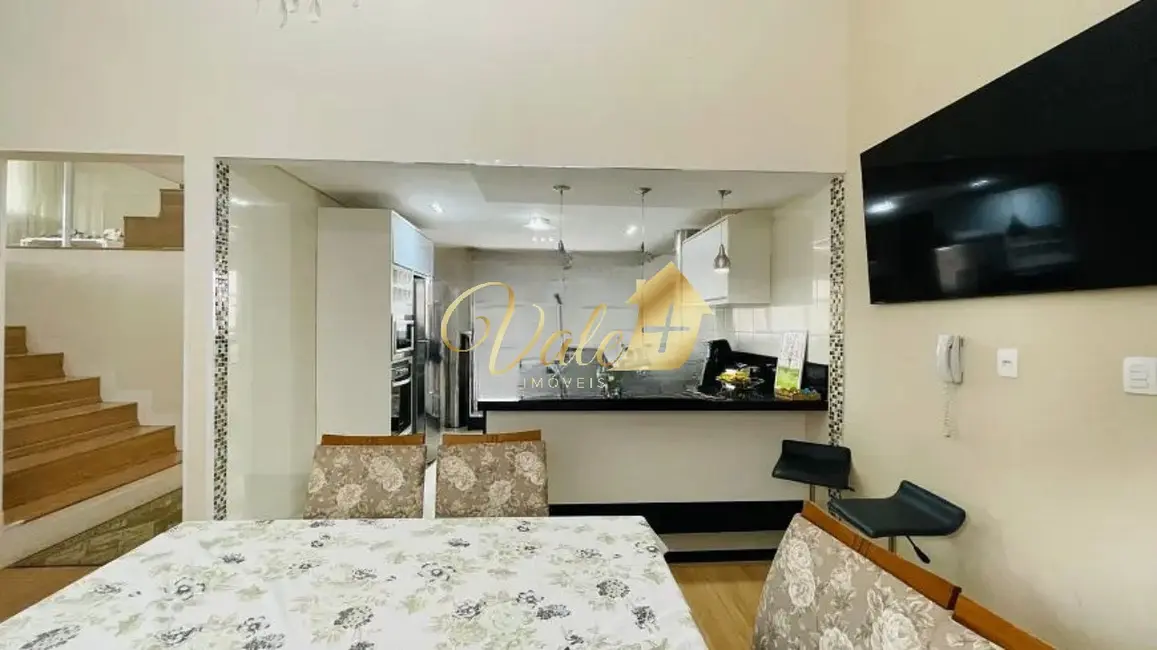 Foto 3 de Casa de Condomínio com 3 quartos à venda, 250m2 em Sao Jose Dos Campos - SP