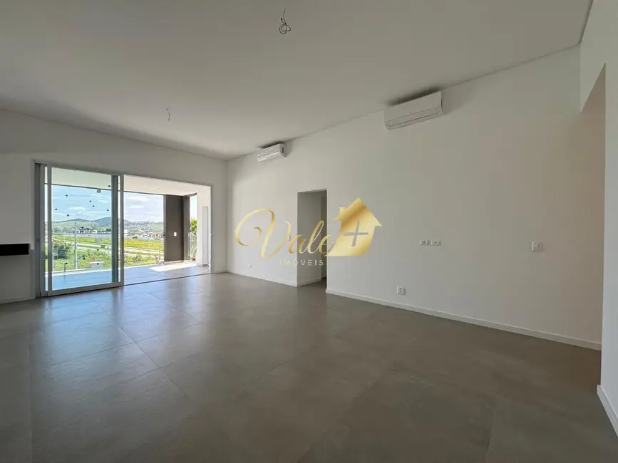 Foto 4 de Casa de Condomínio com 3 quartos à venda, 263m2 em Sao Jose Dos Campos - SP