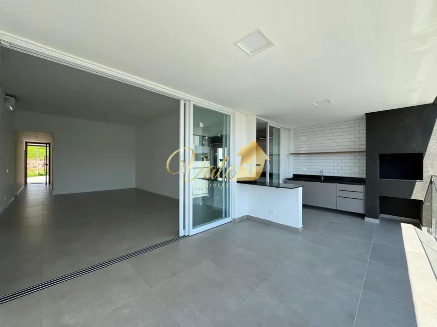 Foto 5 de Casa de Condomínio com 3 quartos à venda, 263m2 em Sao Jose Dos Campos - SP