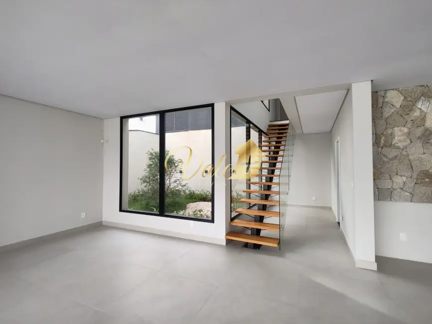 Casa de Condomínio com 4 quartos à venda, 302m2 em Sao Jose Dos Campos - SP - imagem 6 Foto 6 de Casa de Condomínio com 4 quartos à venda, 302m2 em Sao Jose Dos Campos - SP