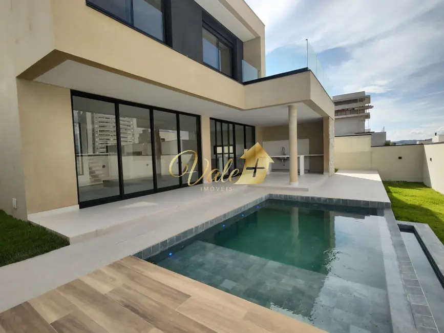 Casa de Condomínio com 4 quartos à venda, 302m2 em Sao Jose Dos Campos - SP - imagem 7 Foto 7 de Casa de Condomínio com 4 quartos à venda, 302m2 em Sao Jose Dos Campos - SP