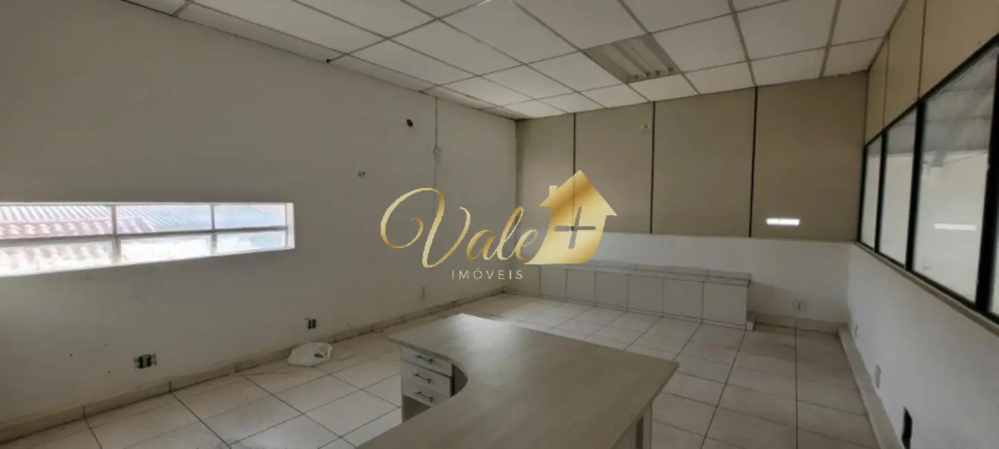 Armazém / Galpão à venda, 372m2 em Sao Jose Dos Campos - SP - imagem 4 Foto 4 de Armazém / Galpão à venda, 372m2 em Sao Jose Dos Campos - SP