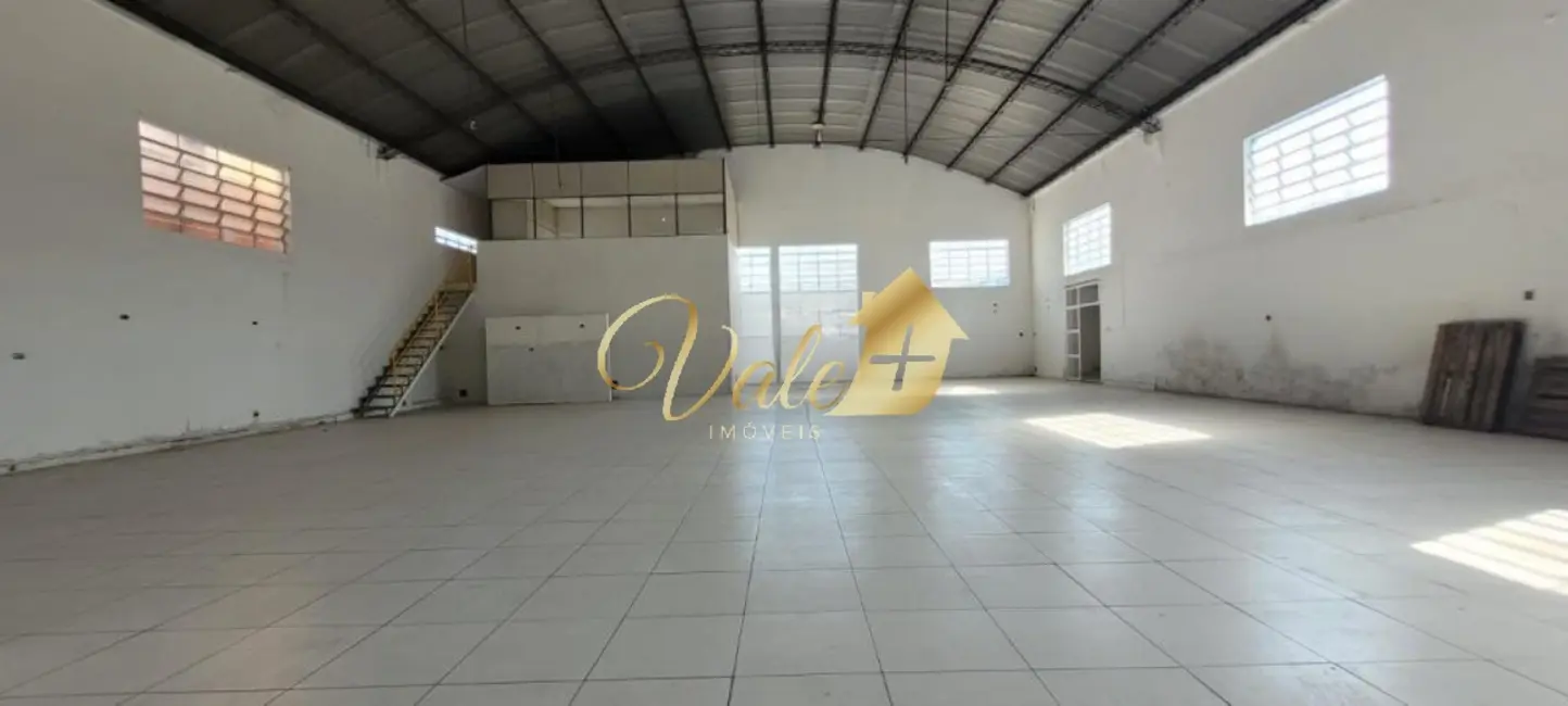 Armazém / Galpão à venda, 372m2 em Sao Jose Dos Campos - SP - imagem 3 Foto 3 de Armazém / Galpão à venda, 372m2 em Sao Jose Dos Campos - SP