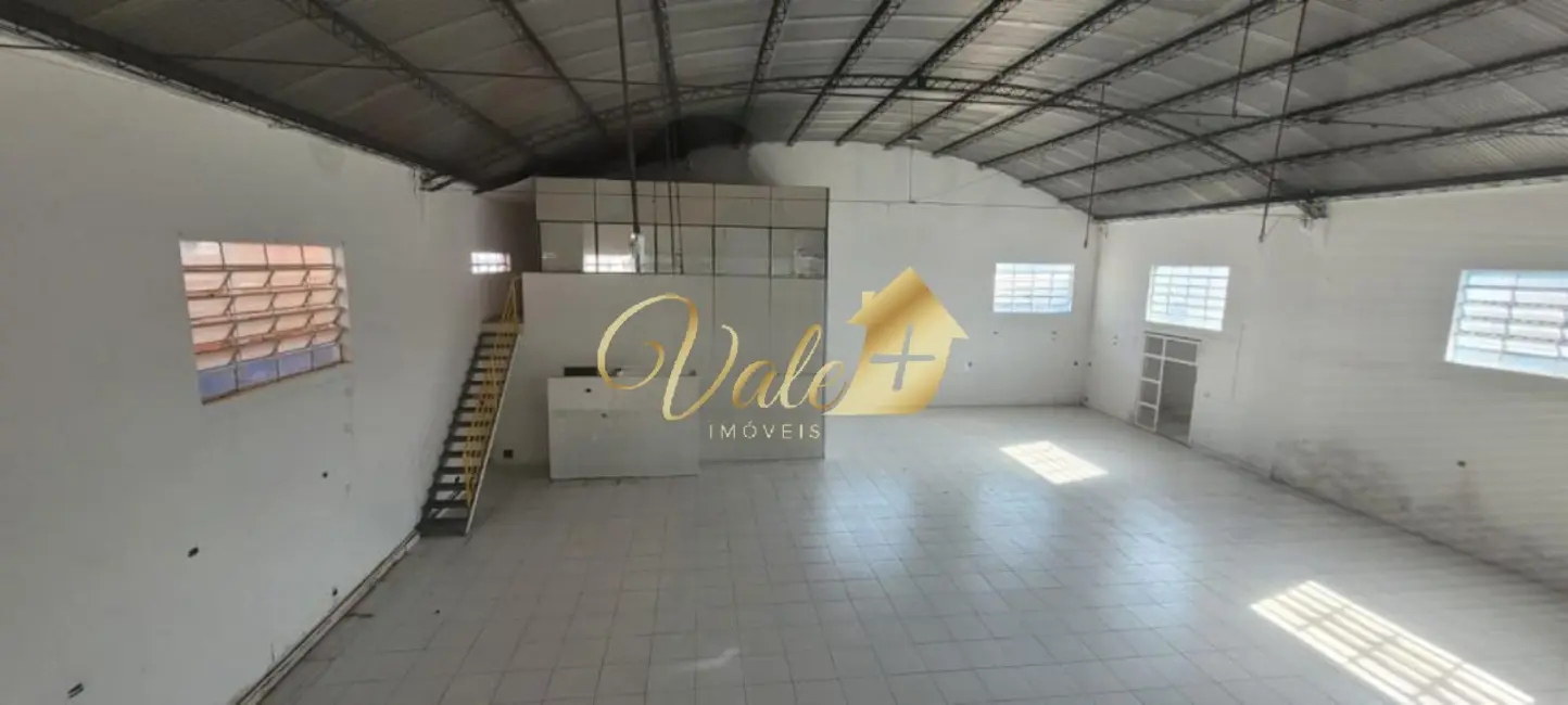 Armazém / Galpão à venda, 372m2 em Sao Jose Dos Campos - SP - imagem 2 Foto 2 de Armazém / Galpão à venda, 372m2 em Sao Jose Dos Campos - SP