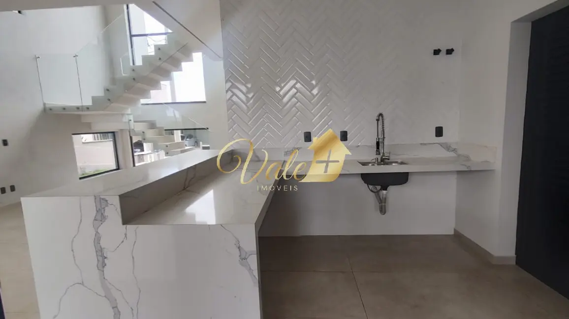 Foto 6 de Casa de Condomínio com 4 quartos à venda, 253m2 em Sao Jose Dos Campos - SP