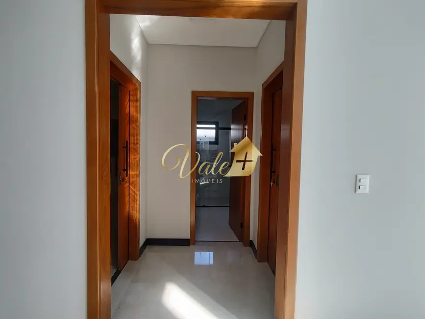 Foto 4 de Casa de Condomínio com 3 quartos à venda, 185m2 em Sao Jose Dos Campos - SP