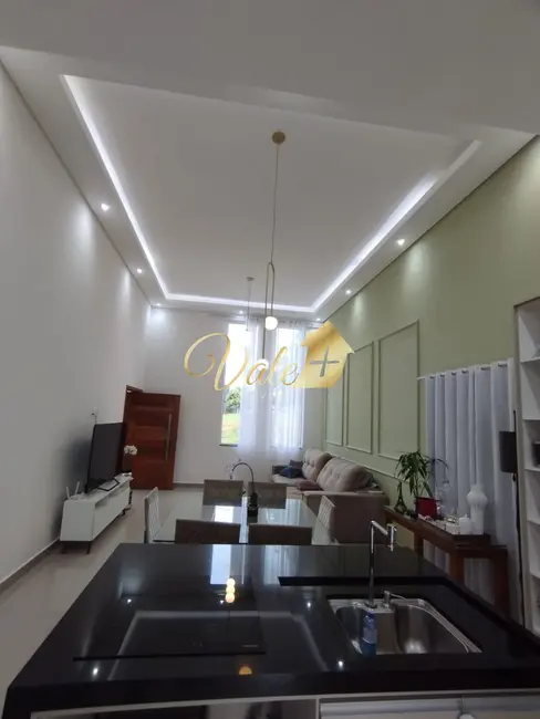 Foto 3 de Casa de Condomínio com 3 quartos à venda, 160m2 em Bairro do Grama, Cacapava - SP