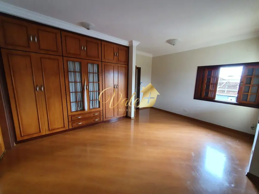 Foto 8 de Casa com 3 quartos à venda, 345m2 em Tremembe - SP