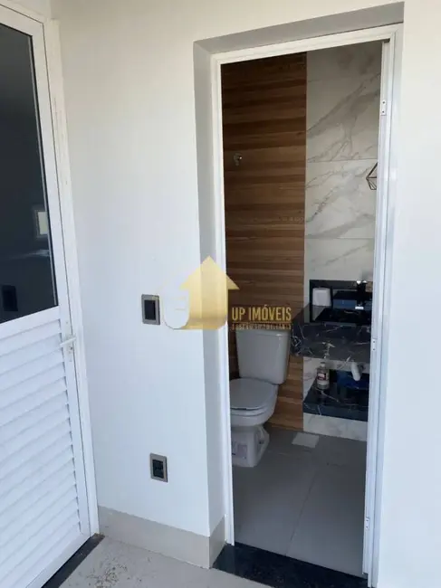 Casa com 3 quartos à venda, 132m2 em Jardim Imperial, Cuiaba - MT - imagem 6 Foto 6 de Casa com 3 quartos à venda, 132m2 em Jardim Imperial, Cuiaba - MT