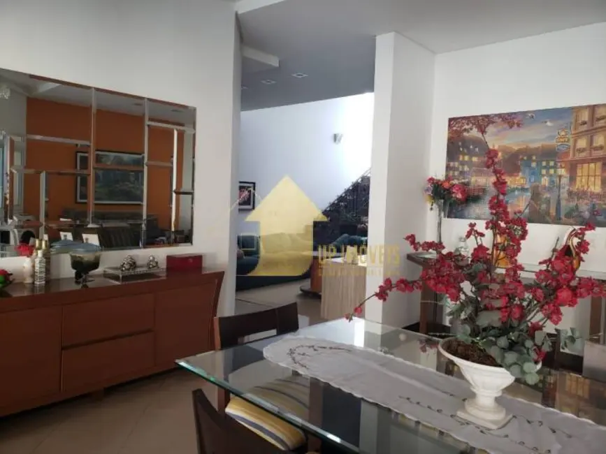 Foto 2 de Sobrado com 3 quartos à venda, 298m2 em Condomínio Florais Cuiabá Residencial, Cuiaba - MT