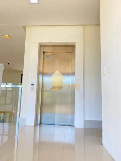 Sobrado com 5 quartos à venda, 821m2 em Jardim Itália, Cuiaba - MT - imagem 7 Foto 7 de Sobrado com 5 quartos à venda, 821m2 em Jardim Itália, Cuiaba - MT