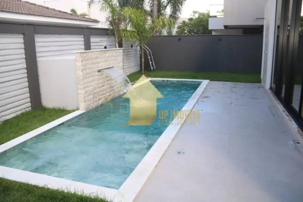 Casa de Condomínio com 4 quartos à venda, 339m2 em Cuiaba - MT - imagem 4 Foto 4 de Casa de Condomínio com 4 quartos à venda, 339m2 em Cuiaba - MT