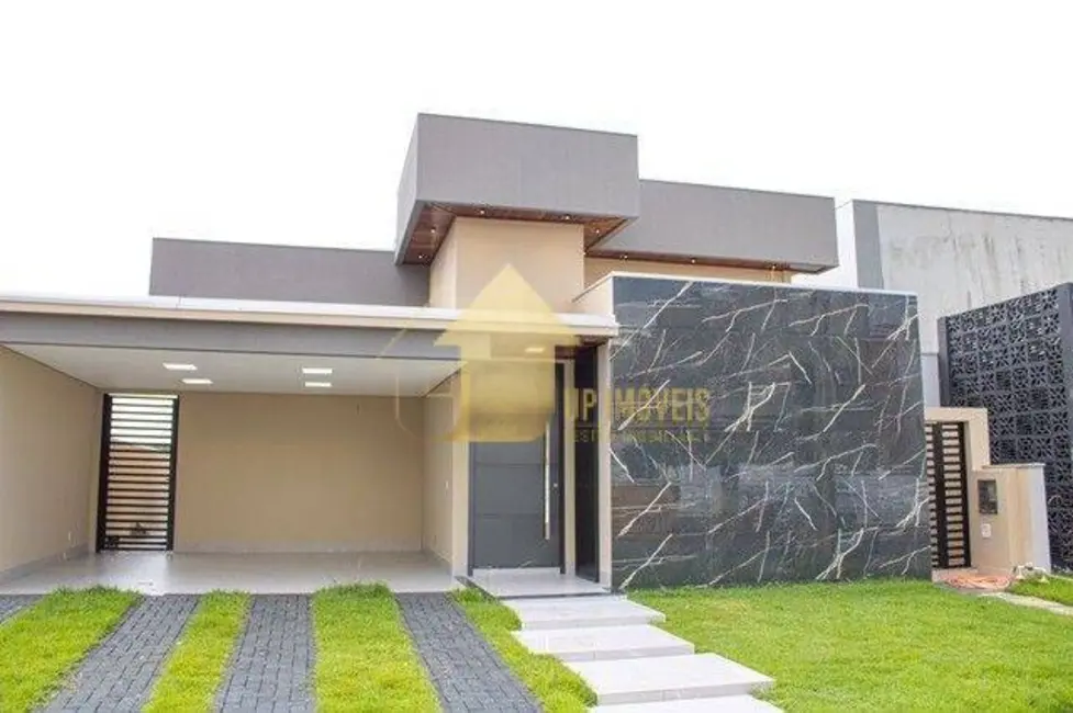 Foto 1 de Casa com 3 quartos à venda, 249m2 em Ribeirão do Lipa, Cuiaba - MT
