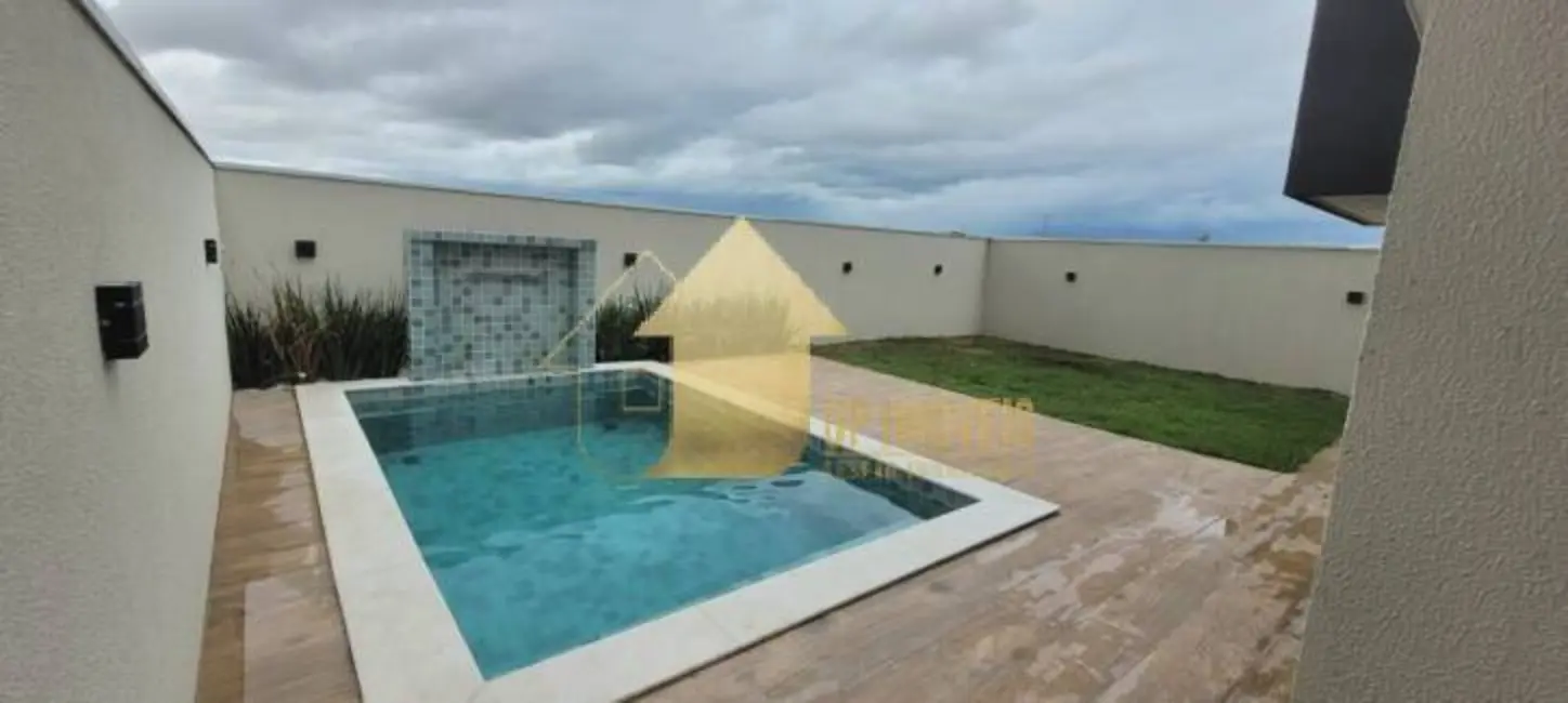 Sobrado com 3 quartos à venda, 215m2 em Cuiaba - MT - imagem 5 Foto 5 de Sobrado com 3 quartos à venda, 215m2 em Cuiaba - MT