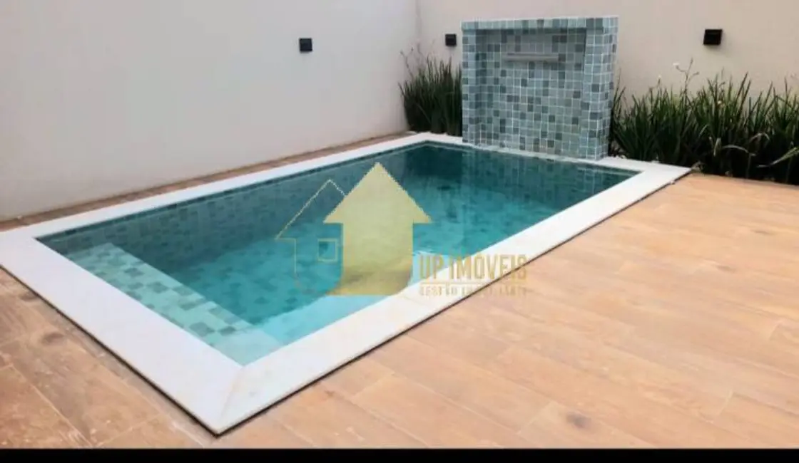 Sobrado com 3 quartos à venda, 215m2 em Cuiaba - MT - imagem 7 Foto 7 de Sobrado com 3 quartos à venda, 215m2 em Cuiaba - MT