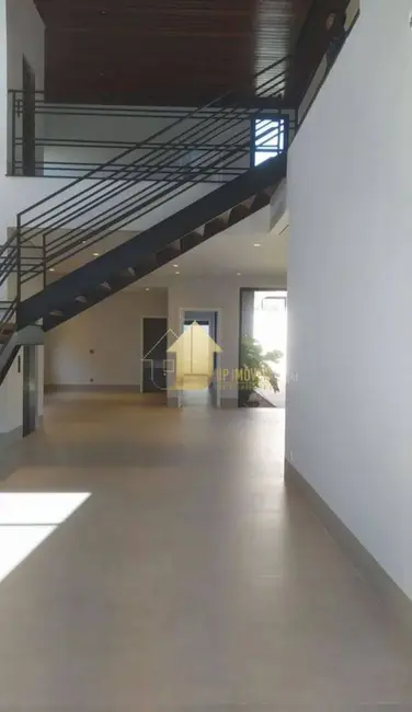 Casa de Condomínio com 3 quartos à venda, 384m2 em Jardim Itália, Cuiaba - MT - imagem 8 Foto 8 de Casa de Condomínio com 3 quartos à venda, 384m2 em Jardim Itália, Cuiaba - MT