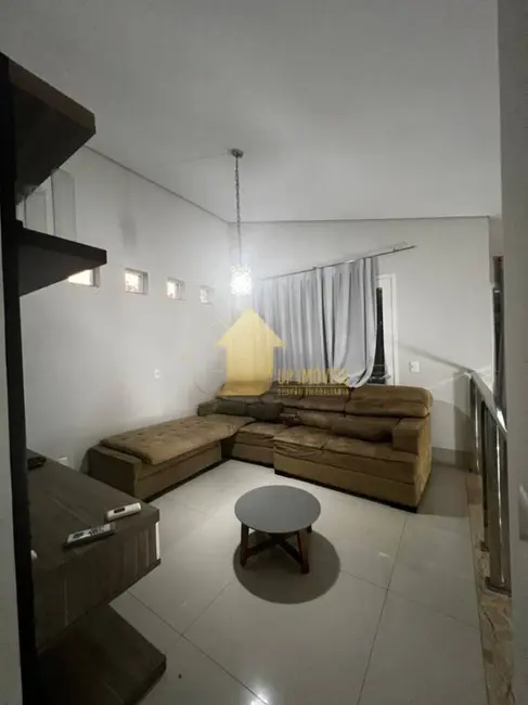 Sobrado com 3 quartos à venda, 454m2 em Condomínio Belvedere, Cuiaba - MT - imagem 8 Foto 8 de Sobrado com 3 quartos à venda, 454m2 em Condomínio Belvedere, Cuiaba - MT