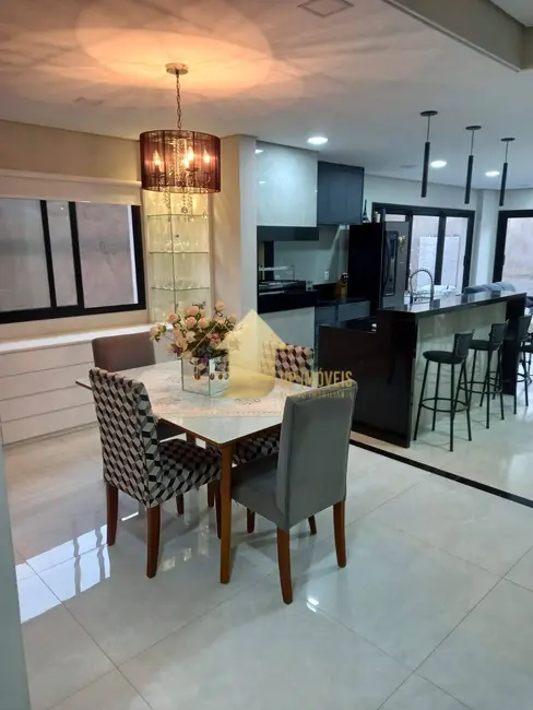 Casa de Condomínio com 4 quartos à venda, 300m2 em Cuiaba - MT - imagem 7 Foto 7 de Casa de Condomínio com 4 quartos à venda, 300m2 em Cuiaba - MT