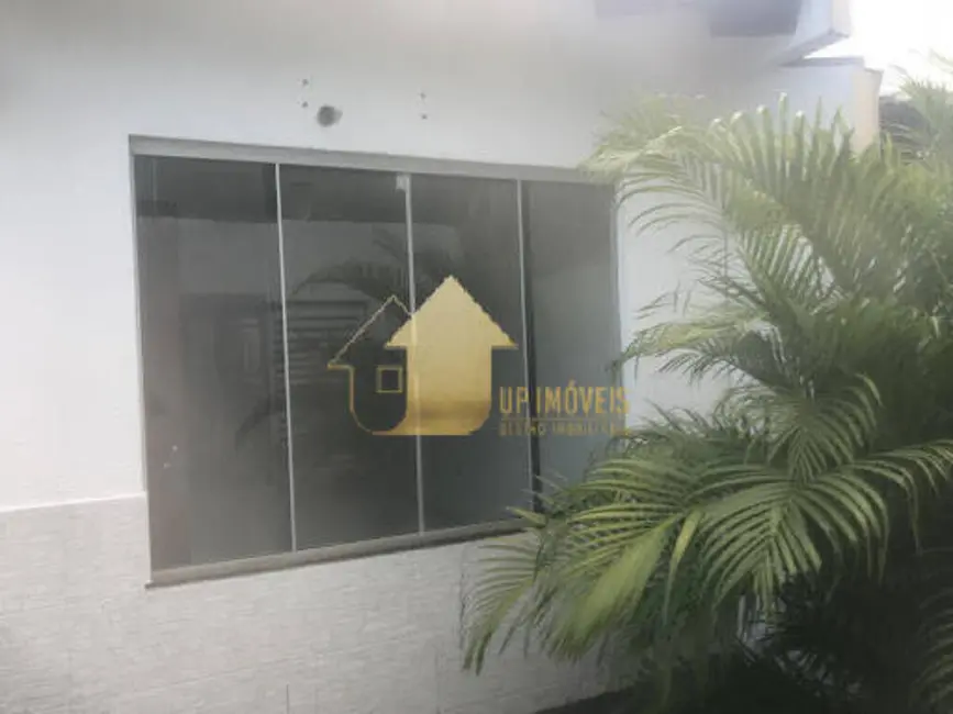 Casa com 3 quartos à venda, 300m2 em Parque Residencial Tropical Ville, Cuiaba - MT - imagem 9 Foto 9 de Casa com 3 quartos à venda, 300m2 em Parque Residencial Tropical Ville, Cuiaba - MT