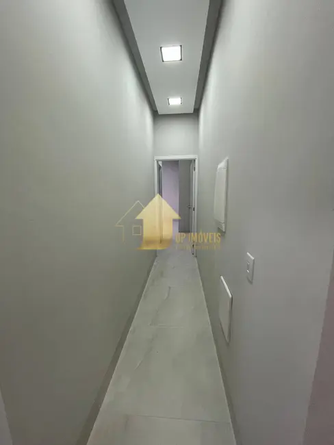Casa com 3 quartos à venda, 152m2 em Cuiaba - MT - imagem 8 Foto 8 de Casa com 3 quartos à venda, 152m2 em Cuiaba - MT